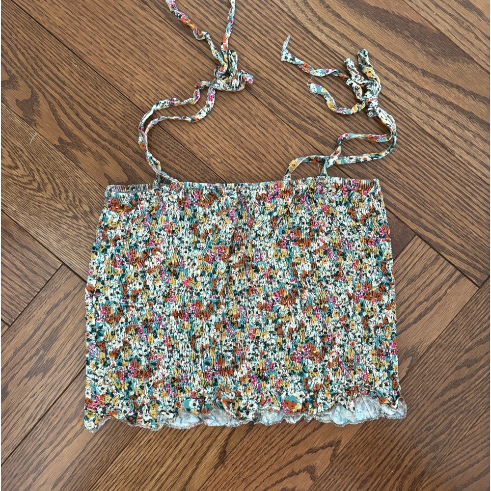 Floral top - Picture 2 of 2